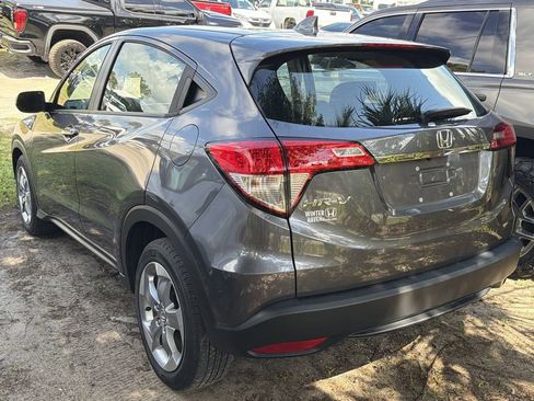 Used 2022 Honda HR-V LX image 7