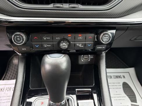 Used 2024 Jeep Compass Trailhawk AWD/4WD image 21
