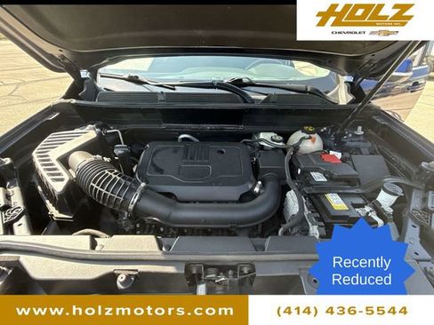 Certified 2023 GMC Acadia SLE image 28