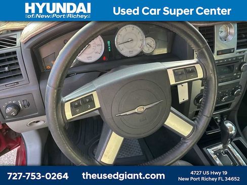 Used 2007 Chrysler 300 Touring L image 12