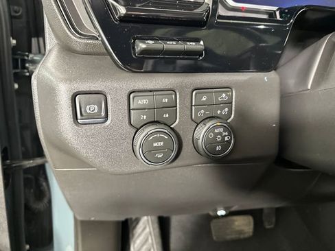 Used 2026 Chevrolet Silverado 1500 ZR2 image 23