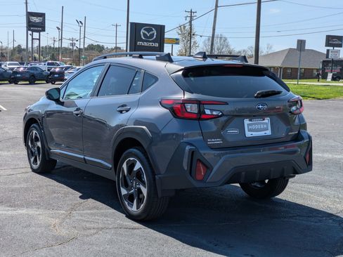 Used 2025 Subaru Crosstrek 2.5i Limited w/ Crosstrek Mirror Package image 7