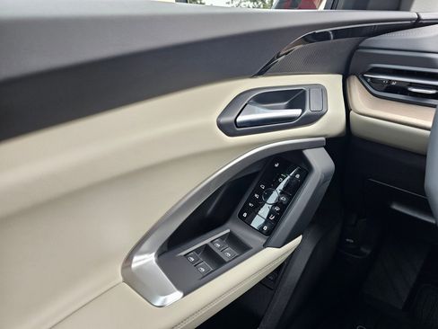 New 2025 Audi Q5 Premium image 27