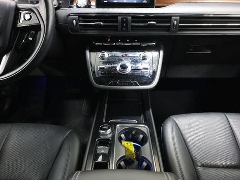Used 2022 Lincoln Corsair Reserve AWD/4WD image 20