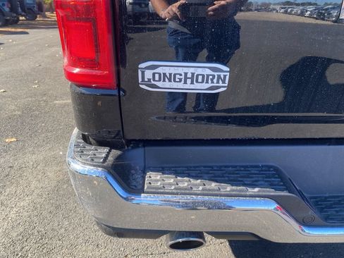 New 2026 RAM 1500 Limited AWD/4WD image 11