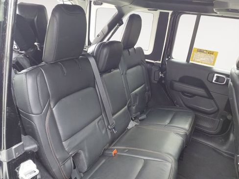 Used 2021 Jeep Wrangler Unlimited Rubicon AWD/4WD image 13