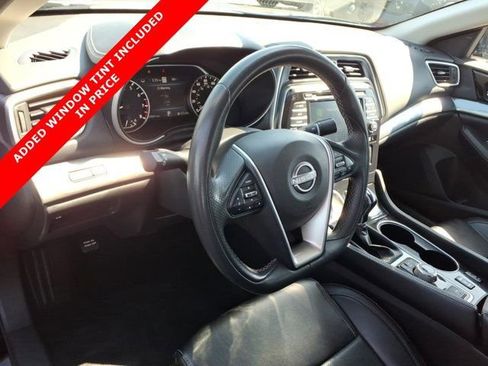 Used 2023 Nissan Maxima SV w/ Floor Mat Group FWD image 8