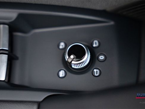 Used 2023 Audi SQ5 Premium Plus w/ Premium Plus Package image 10