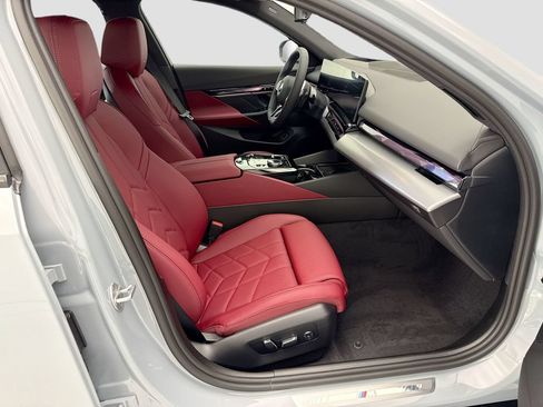 New 2027 BMW 530i RWD image 19