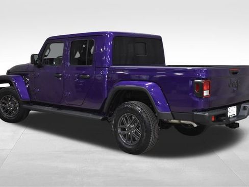 New 2026 Jeep Gladiator Sport image 7