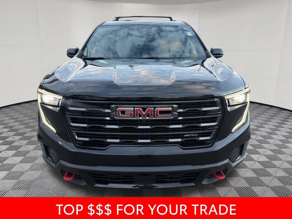Used 2024 GMC Acadia AT4 w/ Luxury Package AWD/4WD image 2