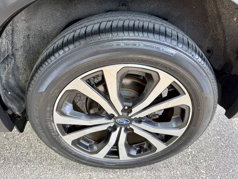Used 2019 Subaru Forester Limited w/ Popular Package #3 AWD/4WD image 15