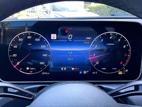 Used 2025 Mercedes-Benz CLE 300 4MATIC Coupe image 25