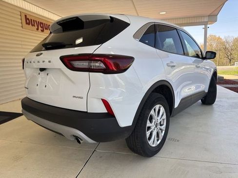 Used 2023 Ford Escape Active w/ Tech Pack #2 image 3