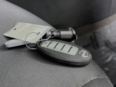Used 2022 Nissan Altima 2.5 SV AWD/4WD image 36