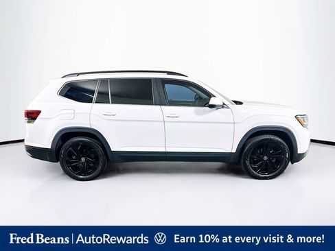 Used 2023 Volkswagen Atlas SE w/ Black Wheel Package AWD/4WD image 10