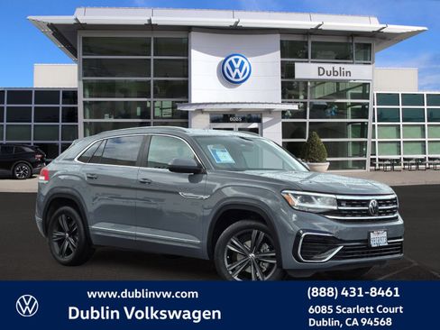 Certified 2022 Volkswagen Atlas Cross Sport SEL R-Line image 1