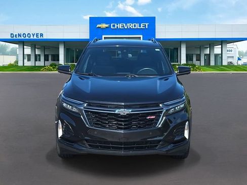 Used 2023 Chevrolet Equinox RS AWD/4WD image 4