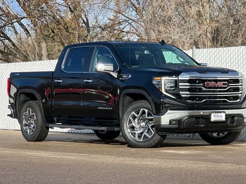 New 2026 GMC Sierra 1500 SLT AWD/4WD image 2