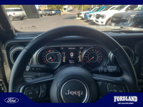 Used 2021 Jeep Wrangler Sport AWD/4WD image 10