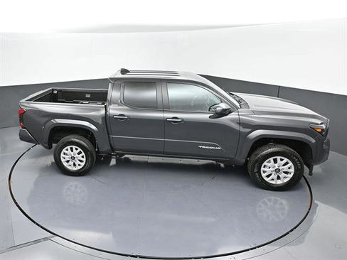 Certified 2026 Toyota Tacoma SR5 RWD image 46