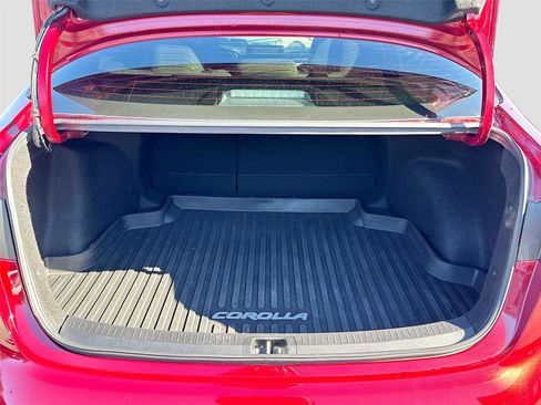 Used 2023 Toyota Corolla SE image 24