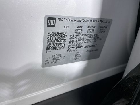 New 2025 Chevrolet Blazer EV RS image 34