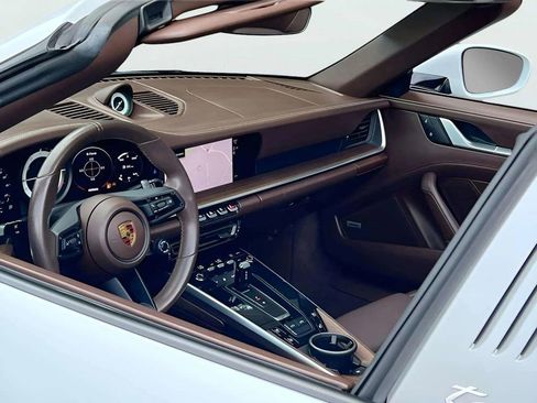 Used 2022 Porsche 911 Targa 4S image 41
