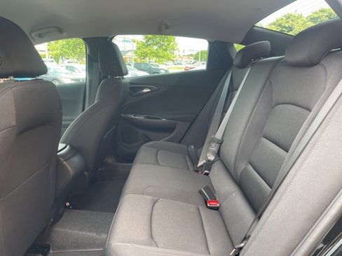 Used 2024 Chevrolet Malibu LS image 15