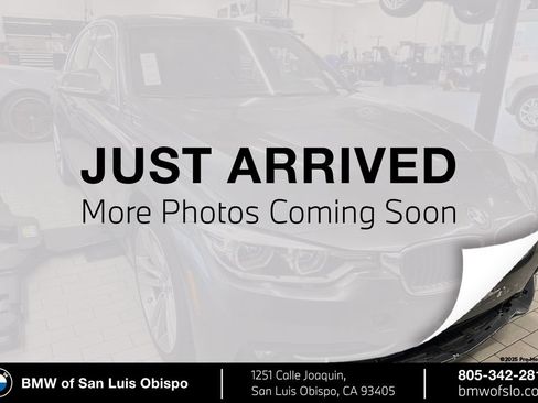 Used 2018 BMW 330i Sedan RWD image 1