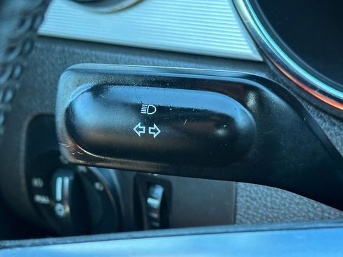 Used 2005 Ford Mustang GT image 29