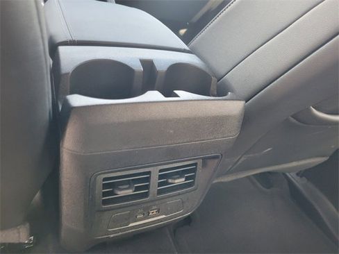 New 2025 GMC Canyon Elevation w/ Convenience Package image 7