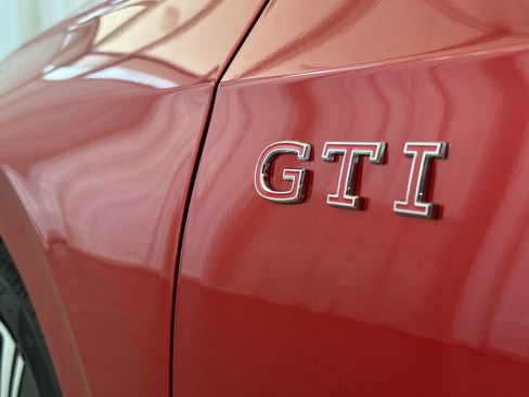 New 2026 Volkswagen GTI SE FWD image 36