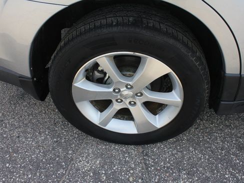 Used 2013 Subaru Outback 2.5i Limited AWD/4WD image 53