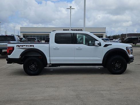 Used 2025 Ford F150 Raptor AWD/4WD image 3