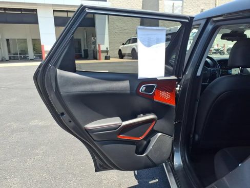 Certified 2023 Kia Soul GT-Line FWD image 14