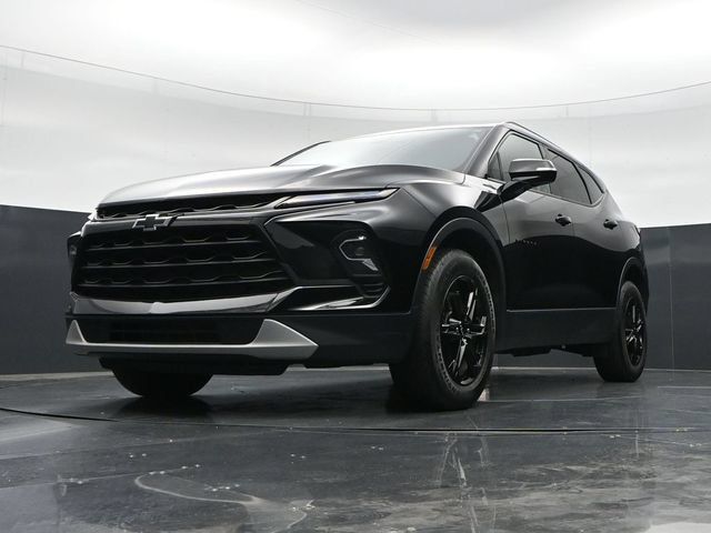 Used 2023 Chevrolet Blazer LT w/ Midnight/Sport Edition AWD/4WD image 41