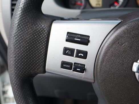 Used 2015 Nissan Xterra X image 20