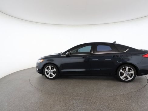 Used 2020 Ford Fusion SE w/ Equipment Group 151A image 7