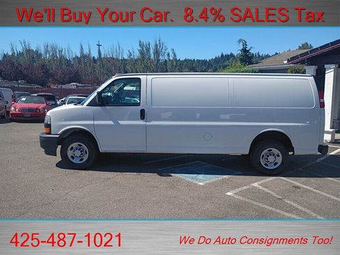 Used 2021 Chevrolet Express 2500 Extended RWD image 4