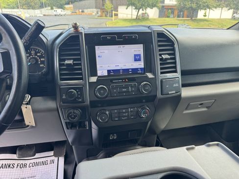 Used 2020 Ford F150 XLT w/ Equipment Group 302A Luxury AWD/4WD image 17