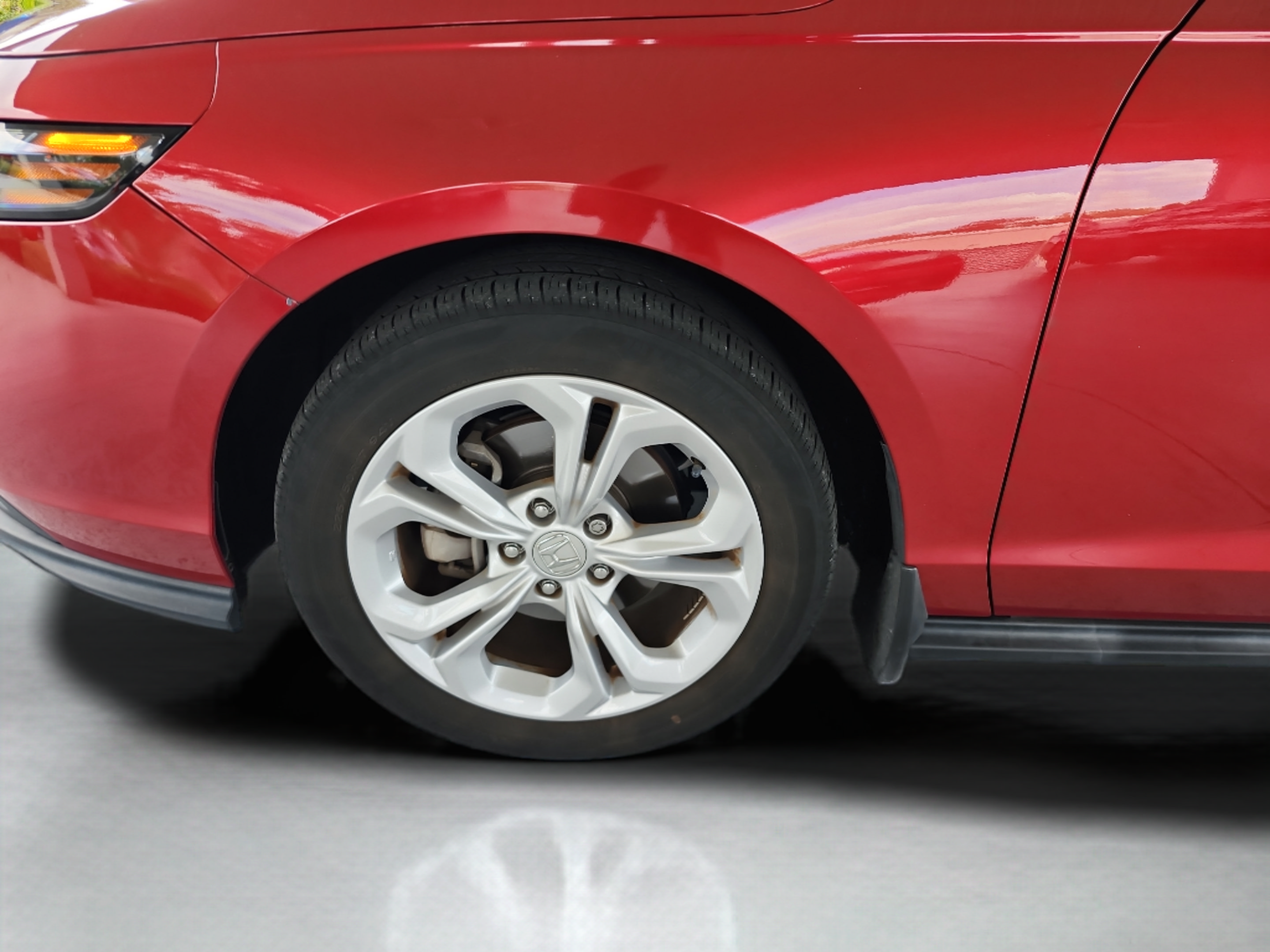Used 2023 Honda Accord LX image 25