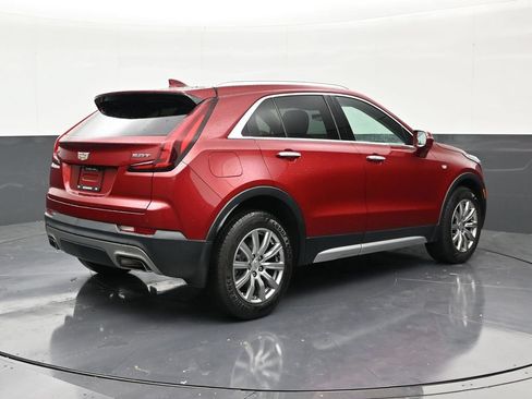Used 2019 Cadillac XT4 Premium Luxury w/ Enhanced Visibility Package FWD image 5