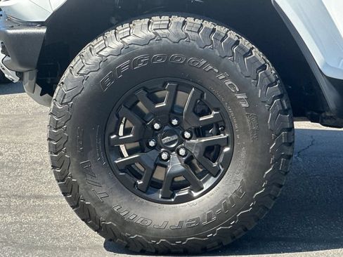 Used 2024 Ford Bronco Raptor w/ Interior Carbon Fiber Pack 6 AWD/4WD image 29