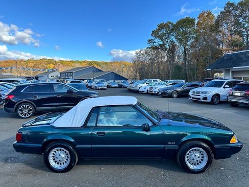 Used 1990 Ford Mustang LX image 4