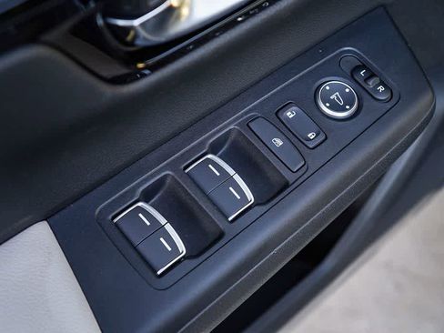 New 2026 Honda CR-V EX-L image 43