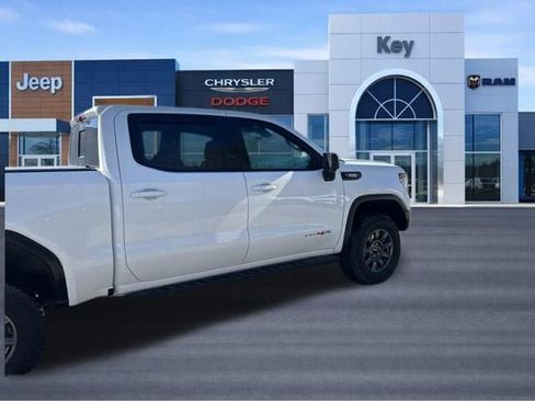 Used 2026 GMC Sierra 1500 AT4X image 14