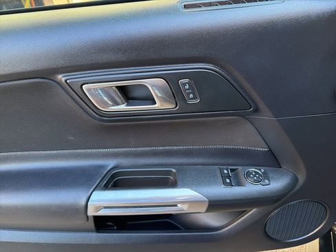 Used 2018 Ford Mustang GT w/ GT Performance Package image 13