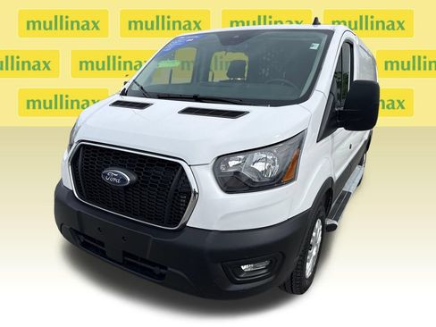 Used 2025 Ford Transit 250 Low Roof w/ Exterior Upgrade Package RWD image 10