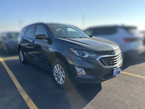 Used 2018 Chevrolet Equinox LT AWD/4WD image 2